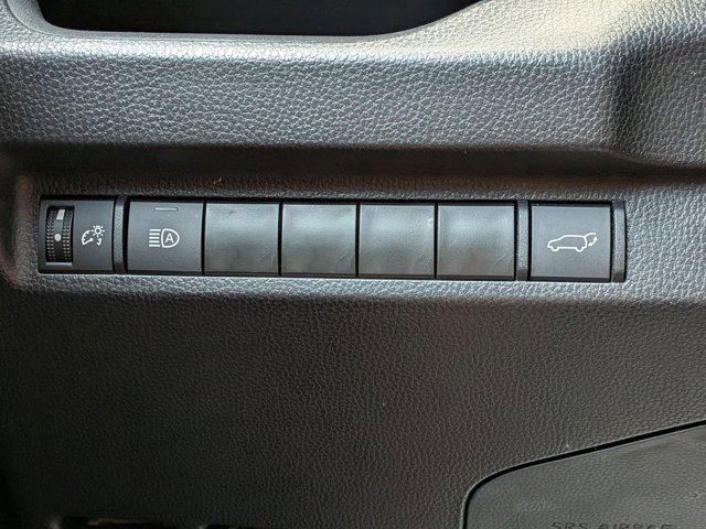 Used 2024 Toyota RAV4 XLE Premium image 11