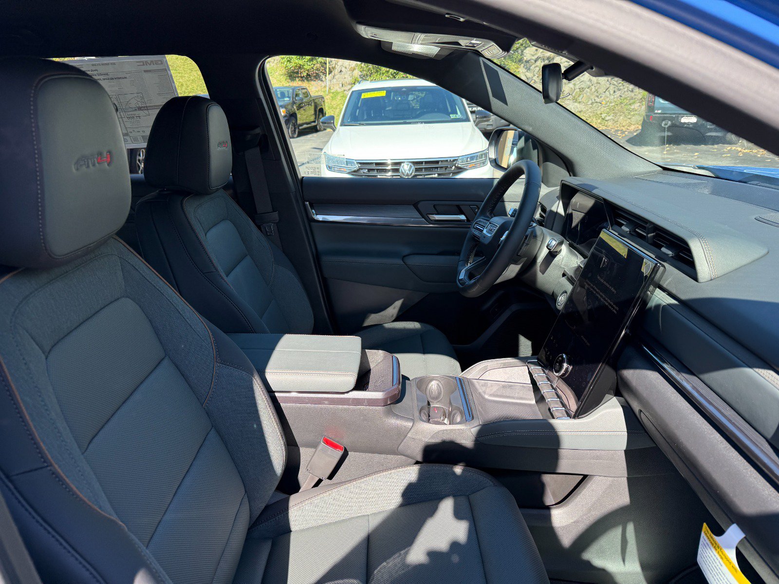 New 2026 GMC Terrain AT4 AWD/4WD image 22