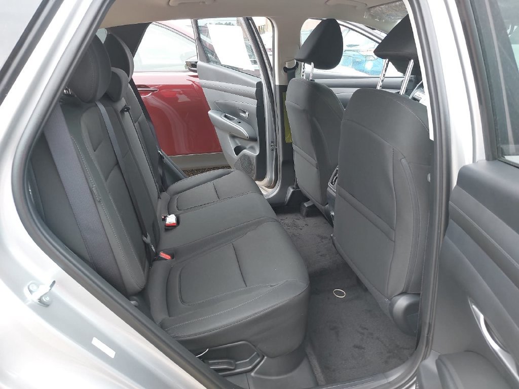 New 2026 Hyundai Tucson SEL FWD image 11