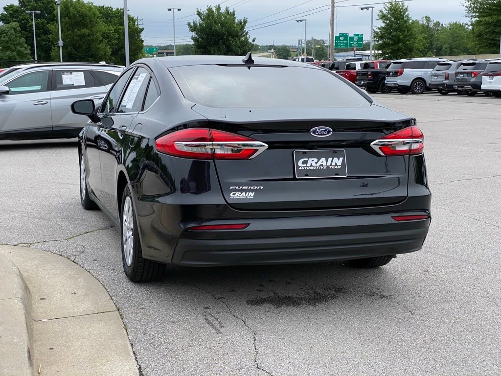 Used 2020 Ford Fusion S FWD image 5