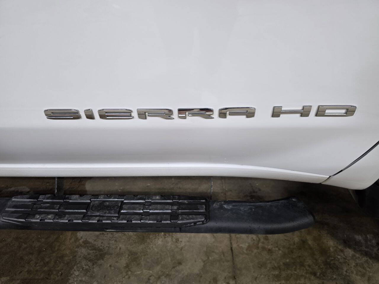 Used 2024 GMC Sierra 3500 SLE w/ SLE Convenience Package AWD/4WD image 11
