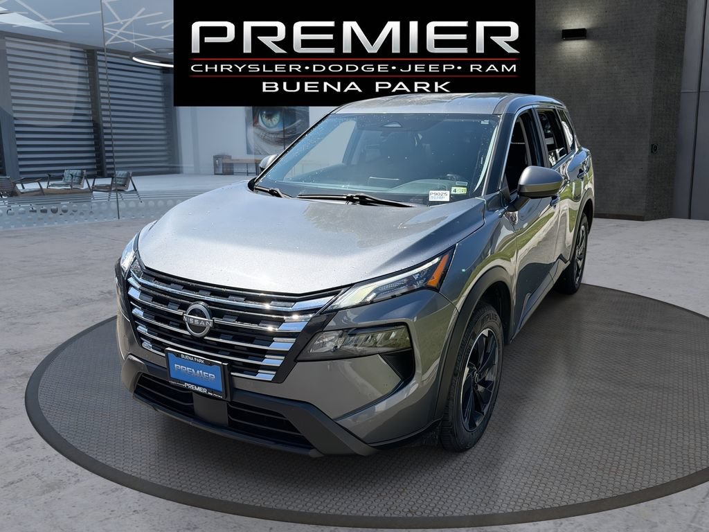 Used 2024 Nissan Rogue SV AWD/4WD video 1