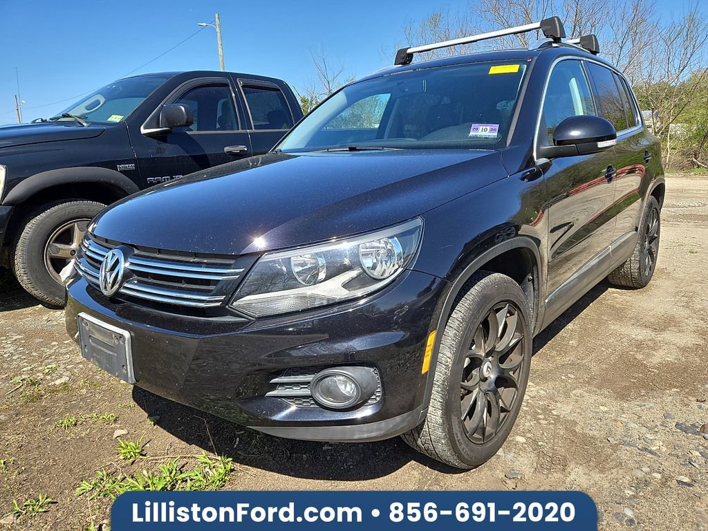Used 2012 Volkswagen Tiguan SE image 1