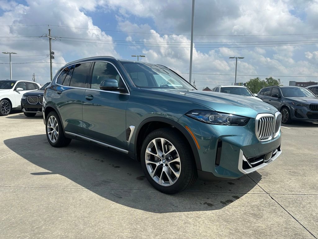 Certified 2026 BMW X5 sDrive40i w/ Parking Assistance Package image 5