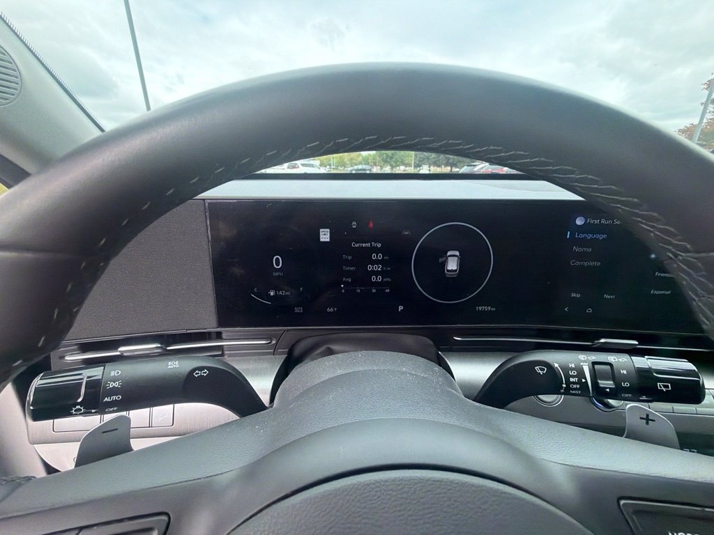 Certified 2024 Hyundai Kona SEL w/ Convenience Package AWD/4WD image 18