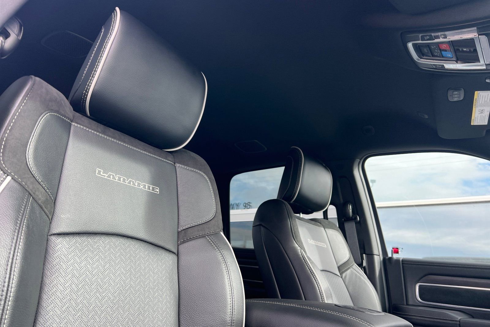 New 2026 RAM 2500 Laramie w/ Night Edition image 15