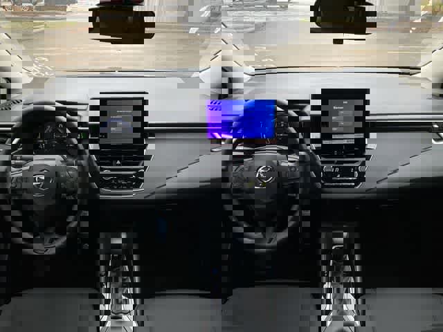 Used 2026 Toyota Corolla LE image 18