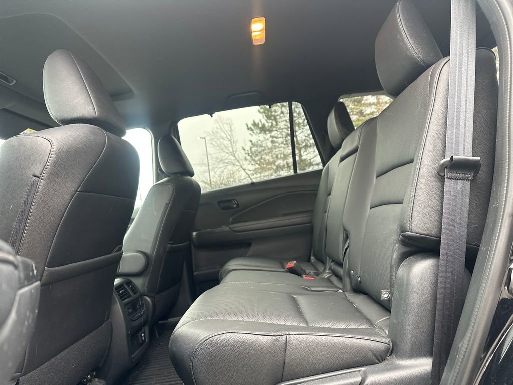 Used 2022 Honda Passport Elite image 14