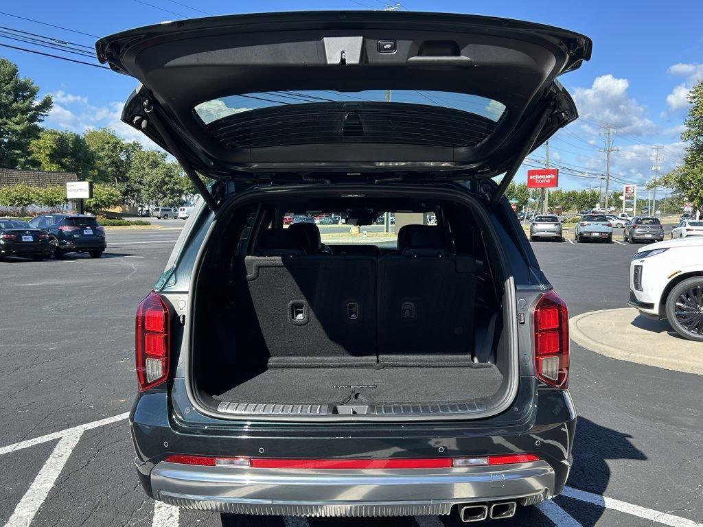 Used 2025 Hyundai Palisade Calligraphy image 6