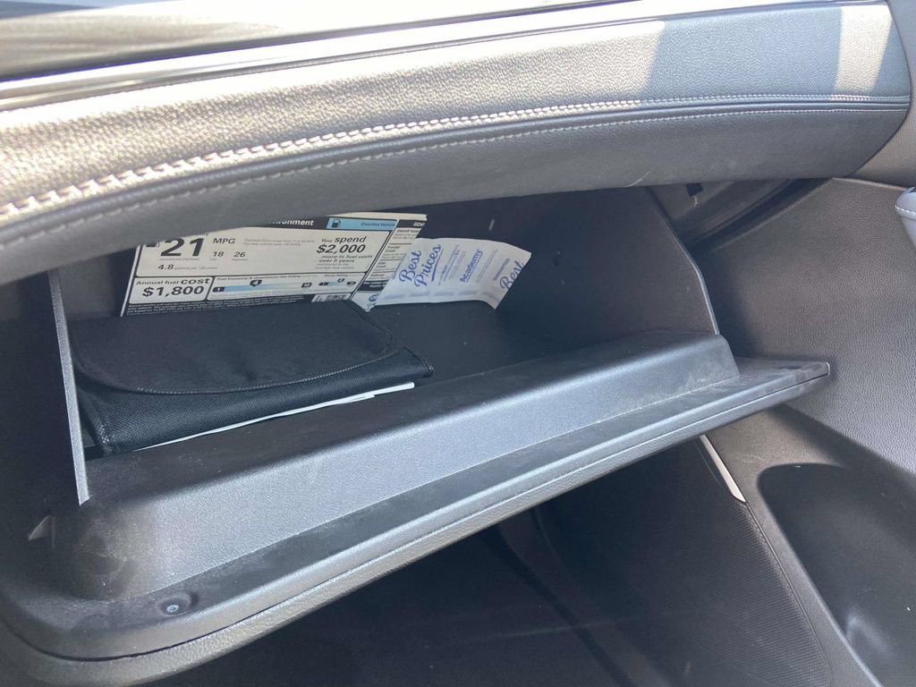 Used 2019 Buick Enclave Essence FWD image 31