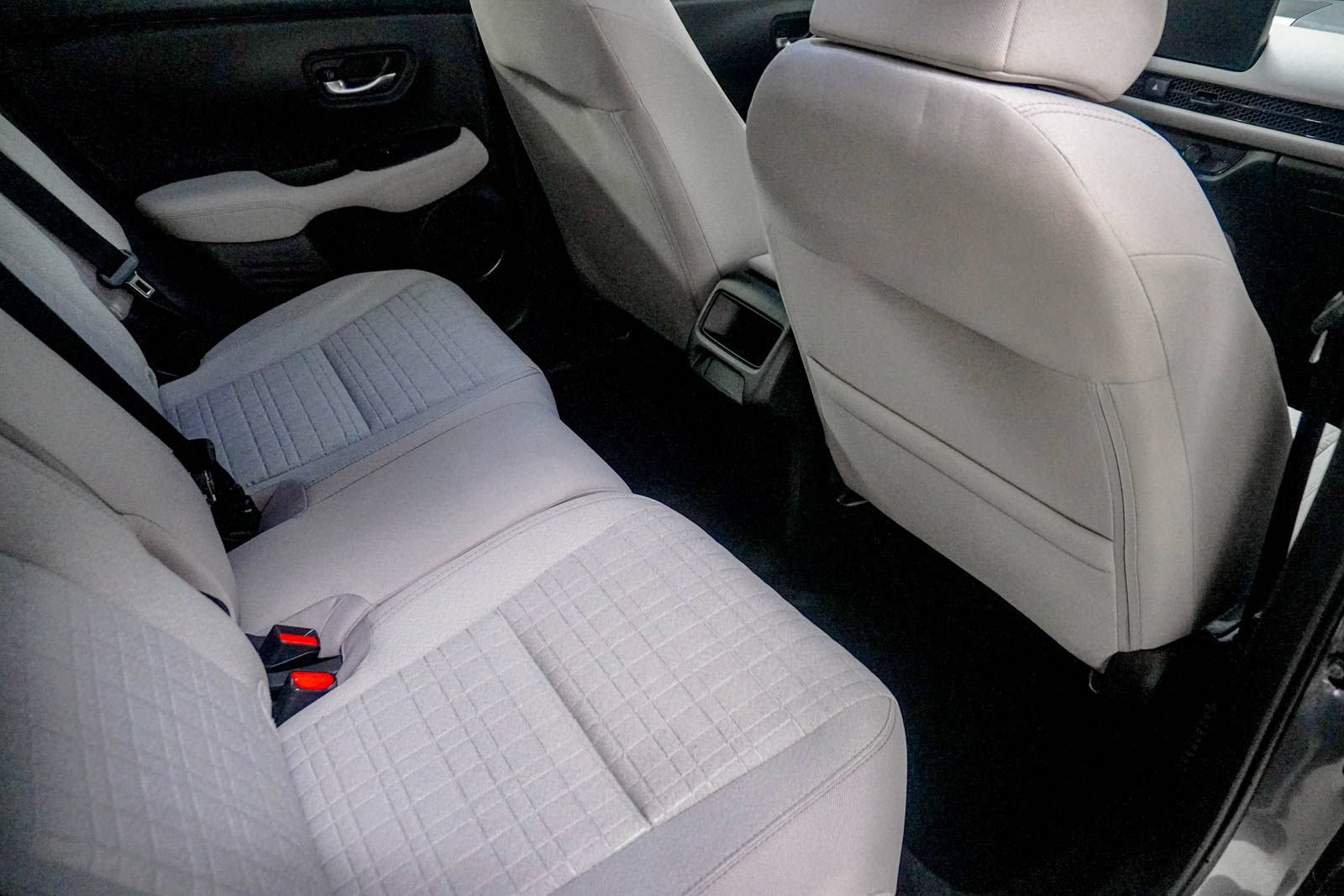 Used 2026 Honda HR-V LX image 32