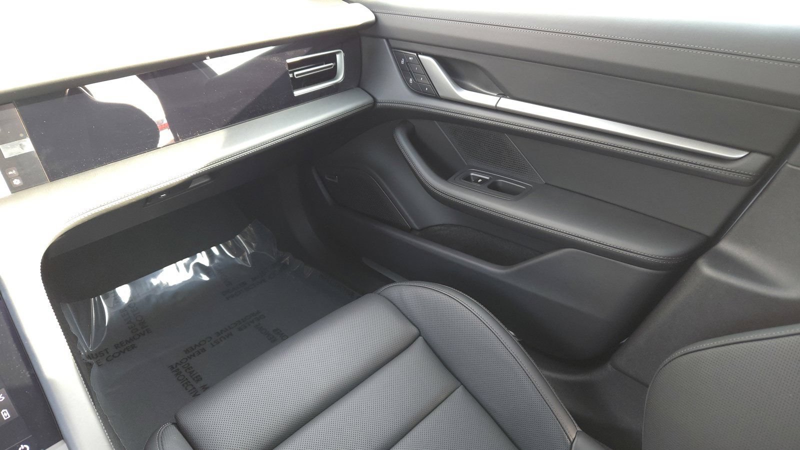 New 2025 Porsche Taycan RWD image 21