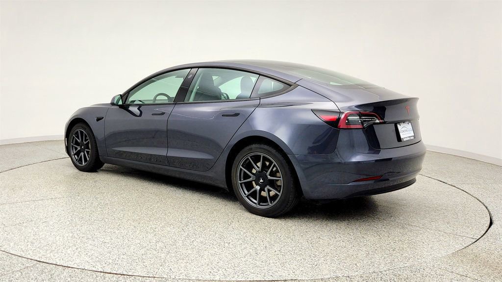 Used 2021 Tesla Model 3 Standard Range Plus RWD image 7