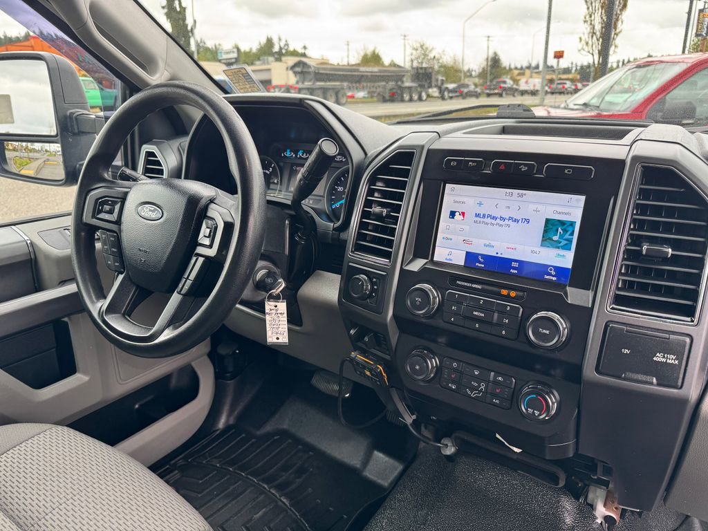 Used 2021 Ford F350 XLT w/ XLT Premium Package AWD/4WD image 11
