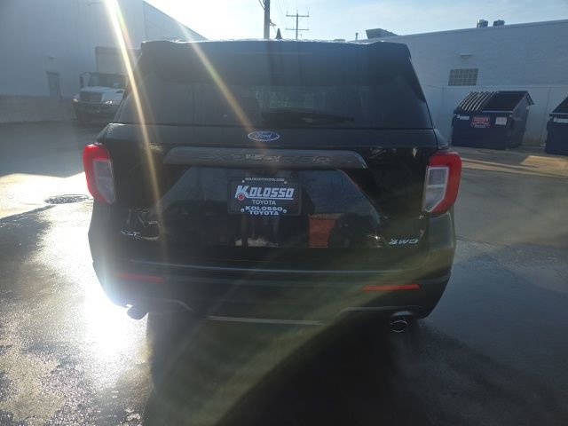 Used 2021 Ford Explorer XLT w/ Equipment Group 202A image 5