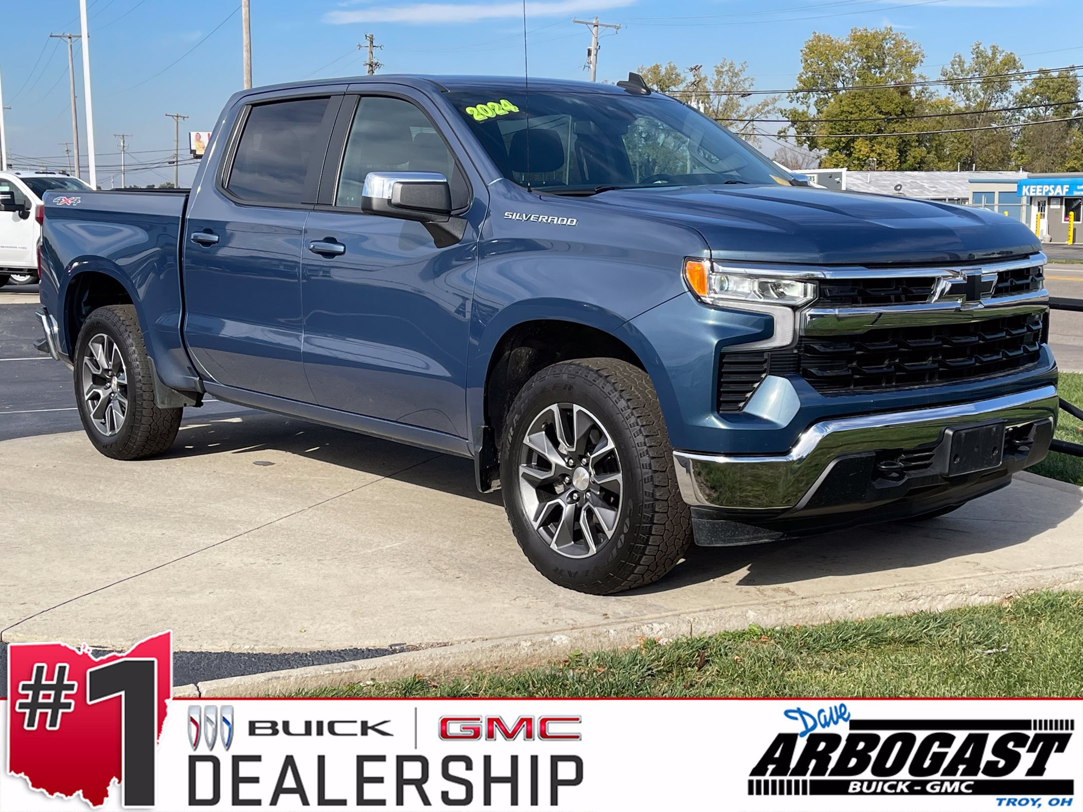 Used 2024 Chevrolet Silverado 1500 LT AWD/4WD image 1