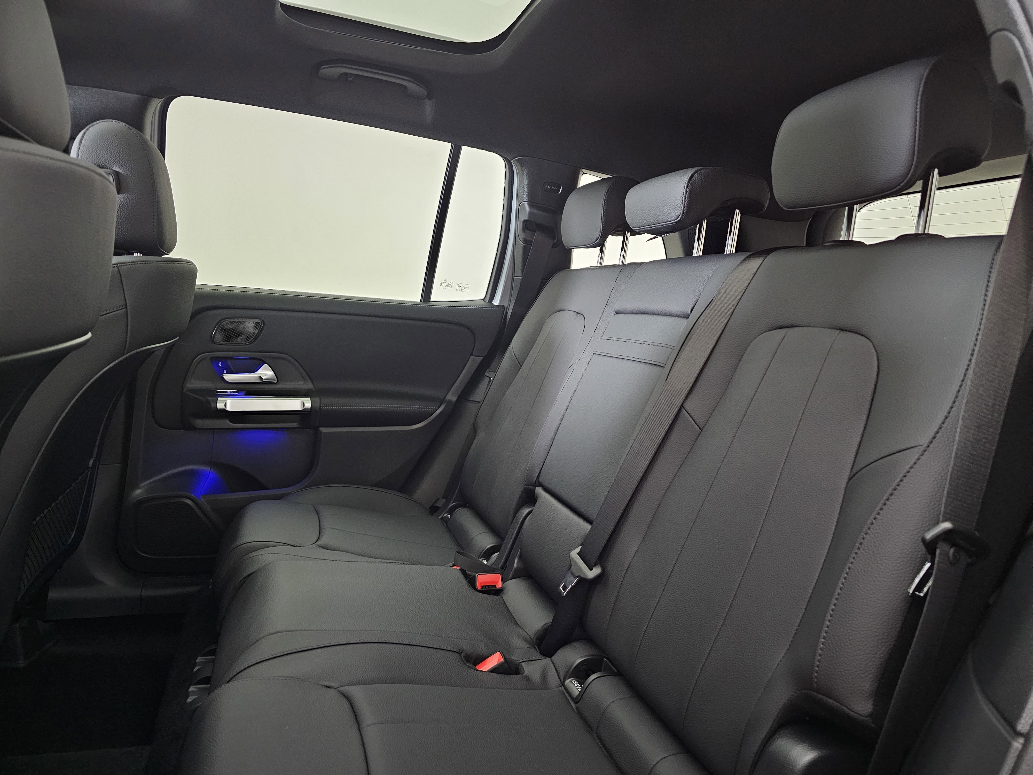 New 2026 Mercedes-Benz GLB 250 4MATIC image 21