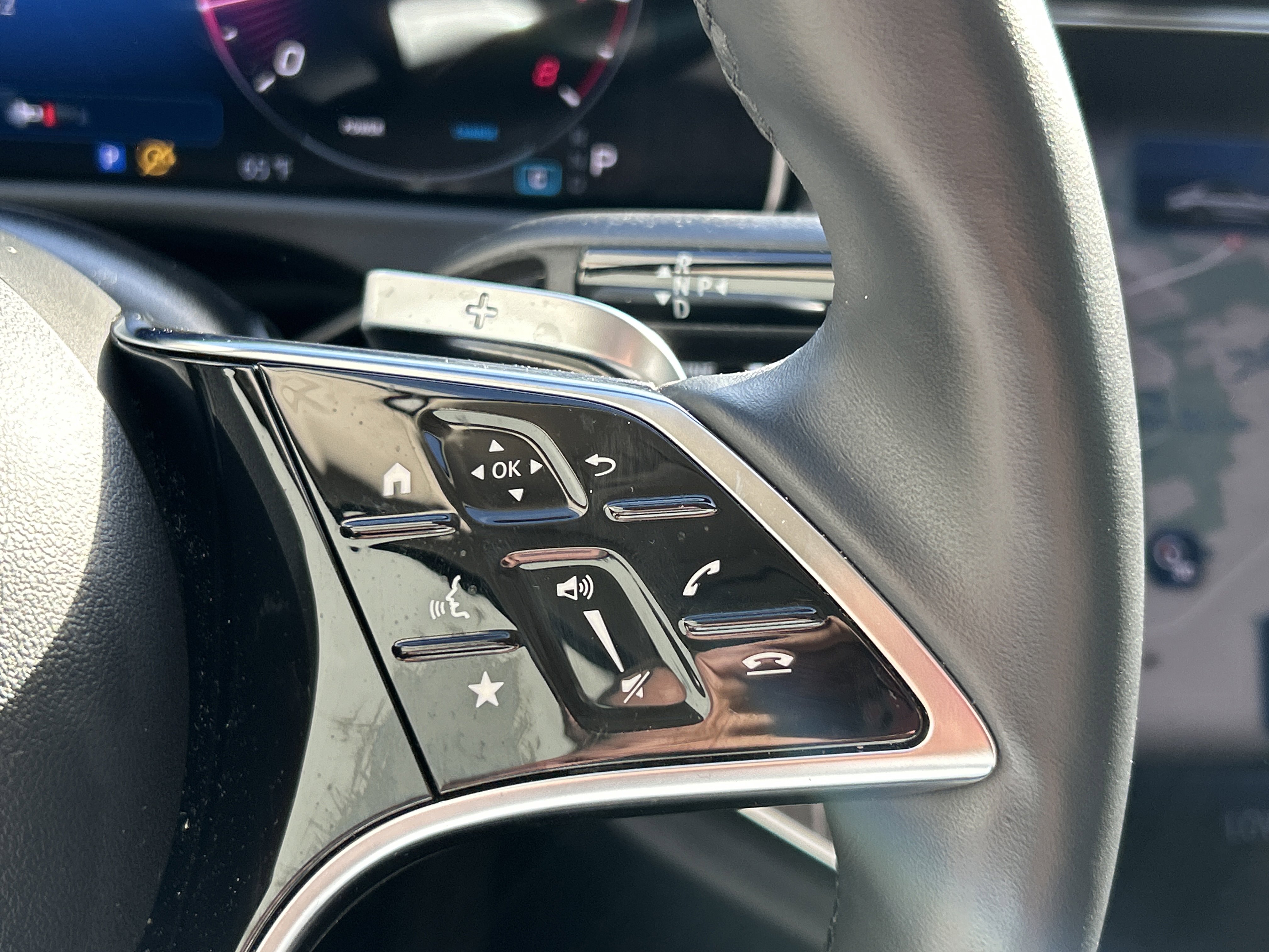 Certified 2025 Mercedes-Benz E 350 4MATIC Sedan image 30