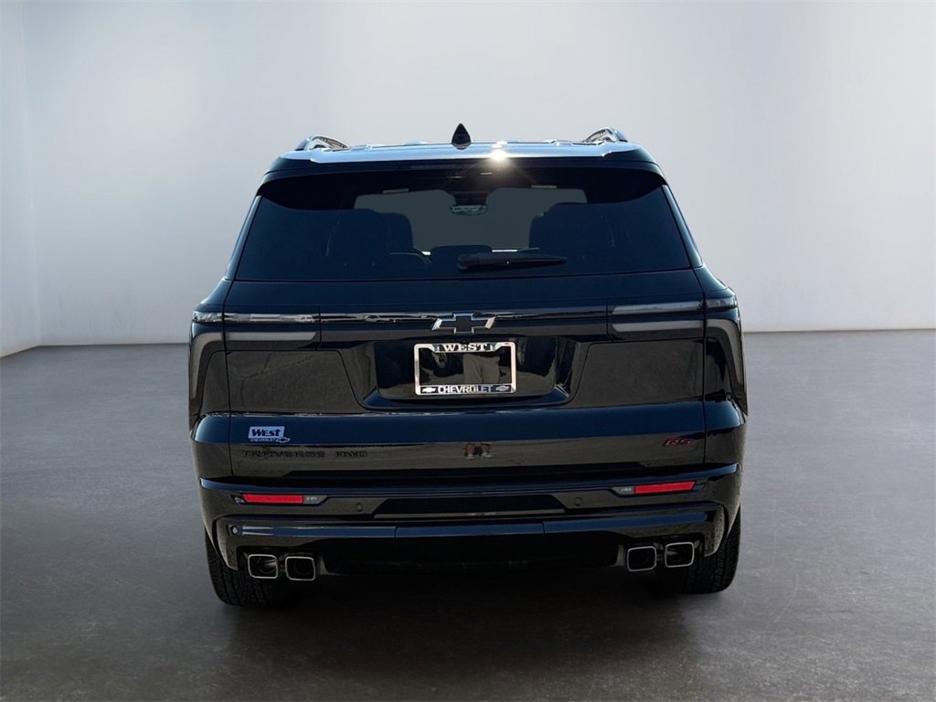 Used 2024 Chevrolet Traverse RS w/ LPO, Floor Liner Package image 4
