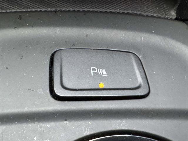 Used 2023 Chevrolet Equinox RS image 29