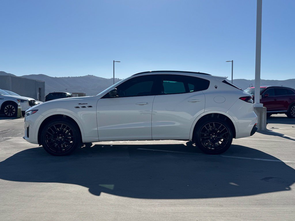 Used 2022 Maserati Levante Modena AWD/4WD image 5
