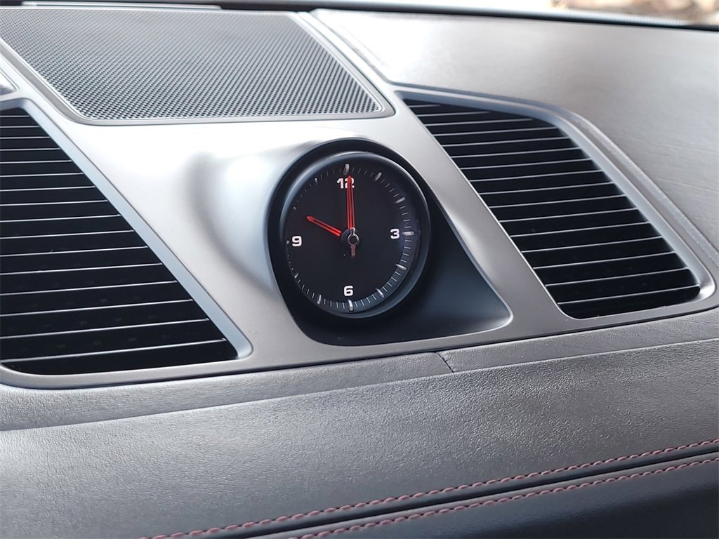 Used 2022 Porsche Cayenne S image 24