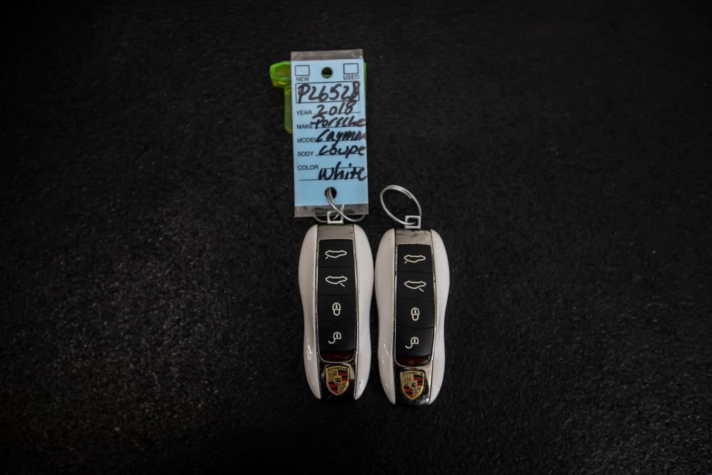 Used 2018 Porsche 718 Cayman S RWD image 44