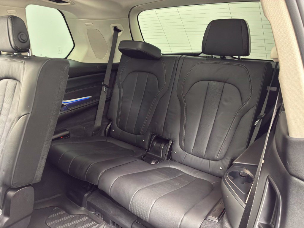 Used 2019 BMW X7 xDrive50i w/ Premium Package AWD/4WD image 52