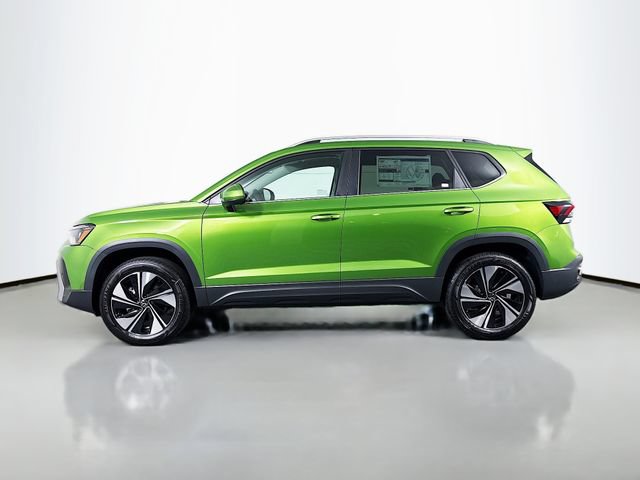 New 2026 Volkswagen Taos SE AWD/4WD image 4