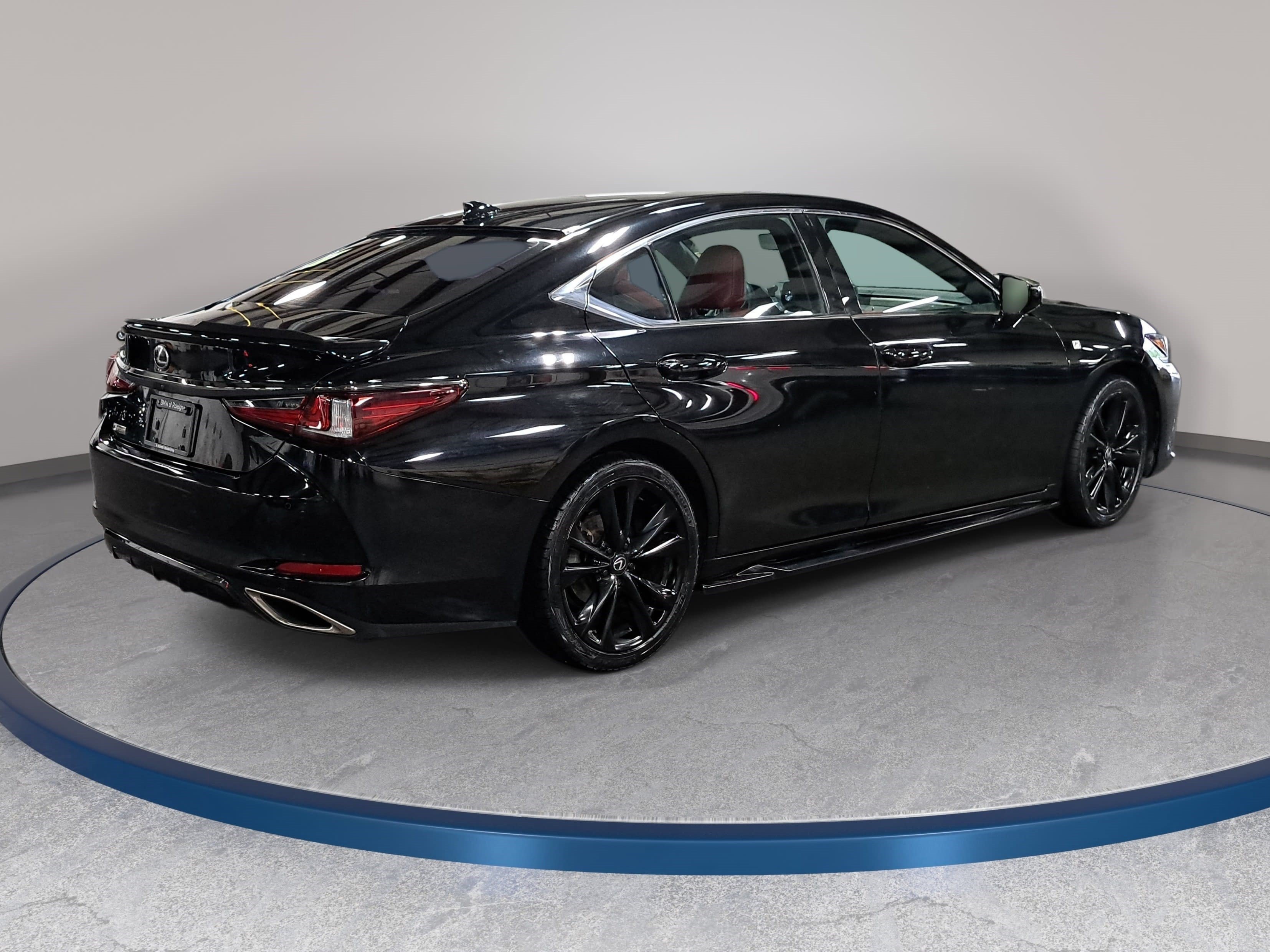 Used 2023 Lexus ES 350 F Sport w/ Accessory Package (Z1) FWD image 5