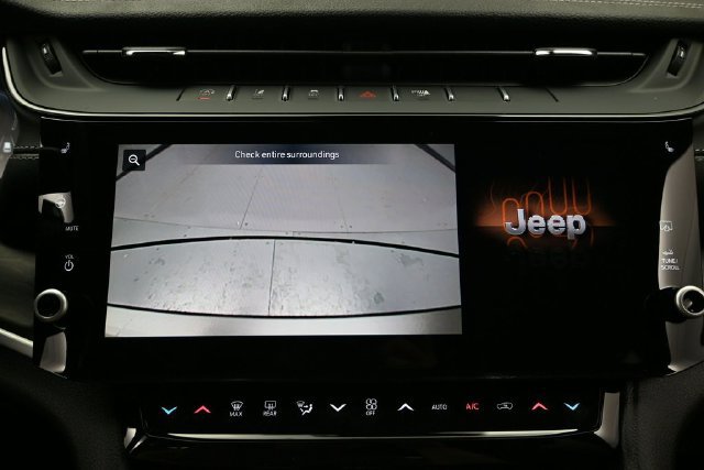 New 2026 Jeep Grand Cherokee Altitude AWD/4WD image 40