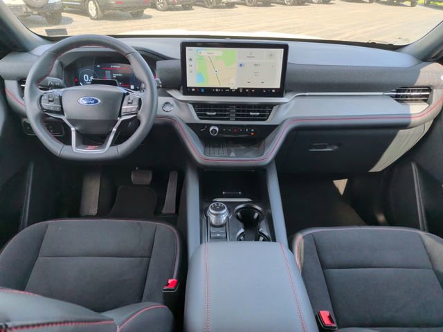 Used 2025 Ford Explorer ST AWD/4WD image 2