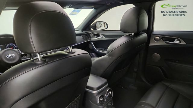 Used 2020 Kia Stinger GT2 AWD/4WD image 31