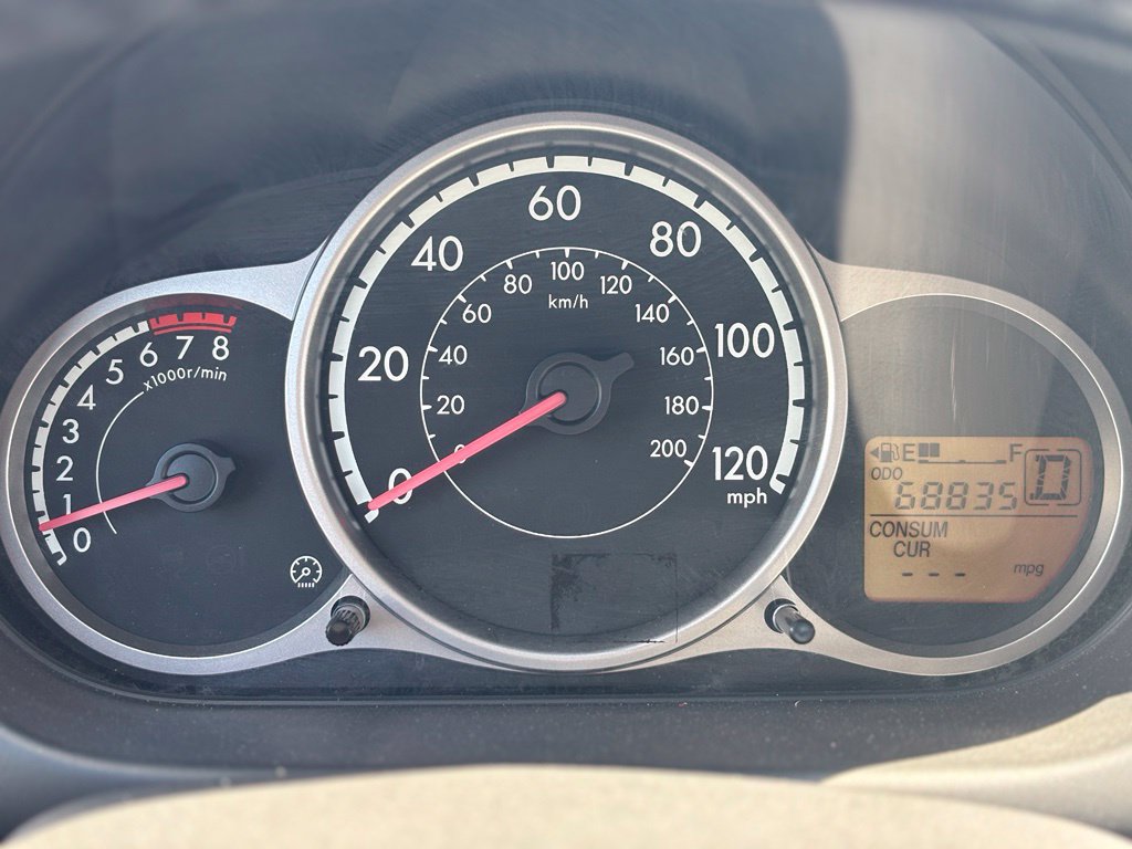 Used 2011 MAZDA MAZDA2 Touring FWD image 18