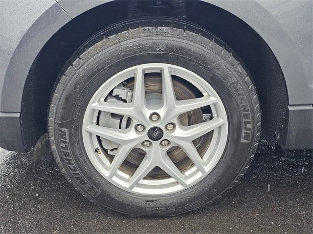 Used 2024 Ford Edge SEL image 8