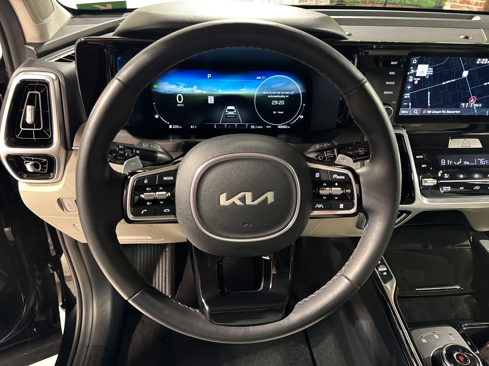 Certified 2023 Kia Sorento SX Prestige AWD/4WD image 22