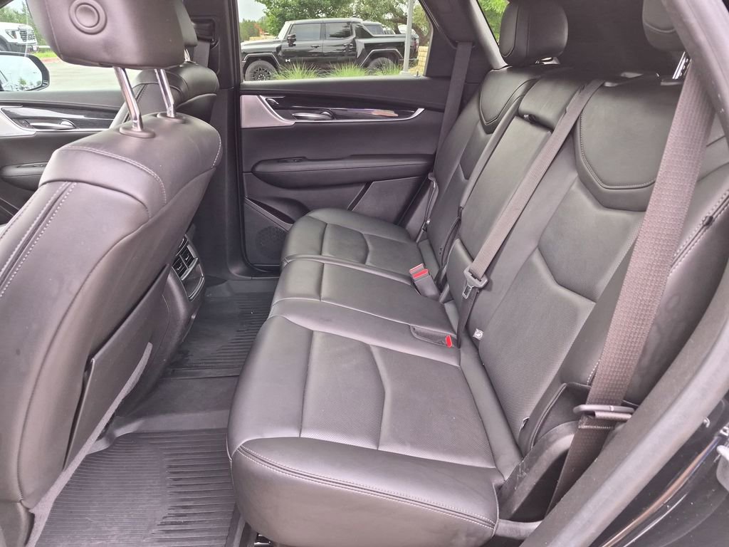 Used 2023 Cadillac XT5 Premium Luxury w/ LPO, Floor Liner Package FWD image 34
