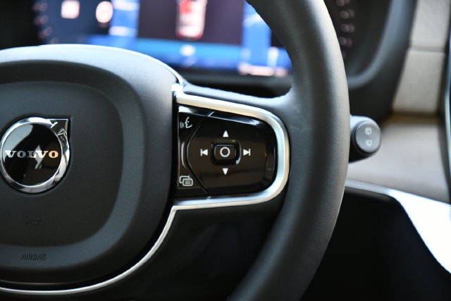 New 2027 Volvo XC90 B6 Plus AWD/4WD image 24