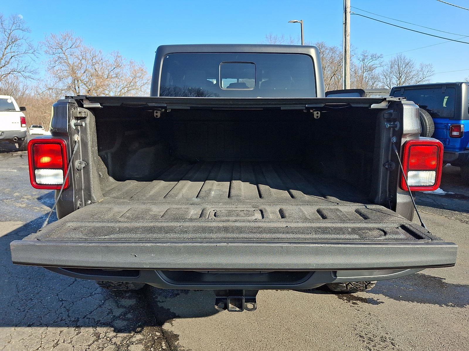 Certified 2022 Jeep Gladiator Sport image 27