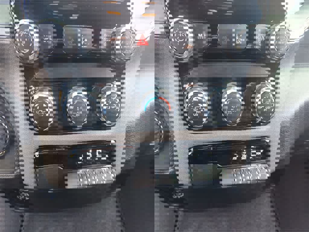 Used 2025 RAM 1500 Tradesman w/ Night Edition image 18