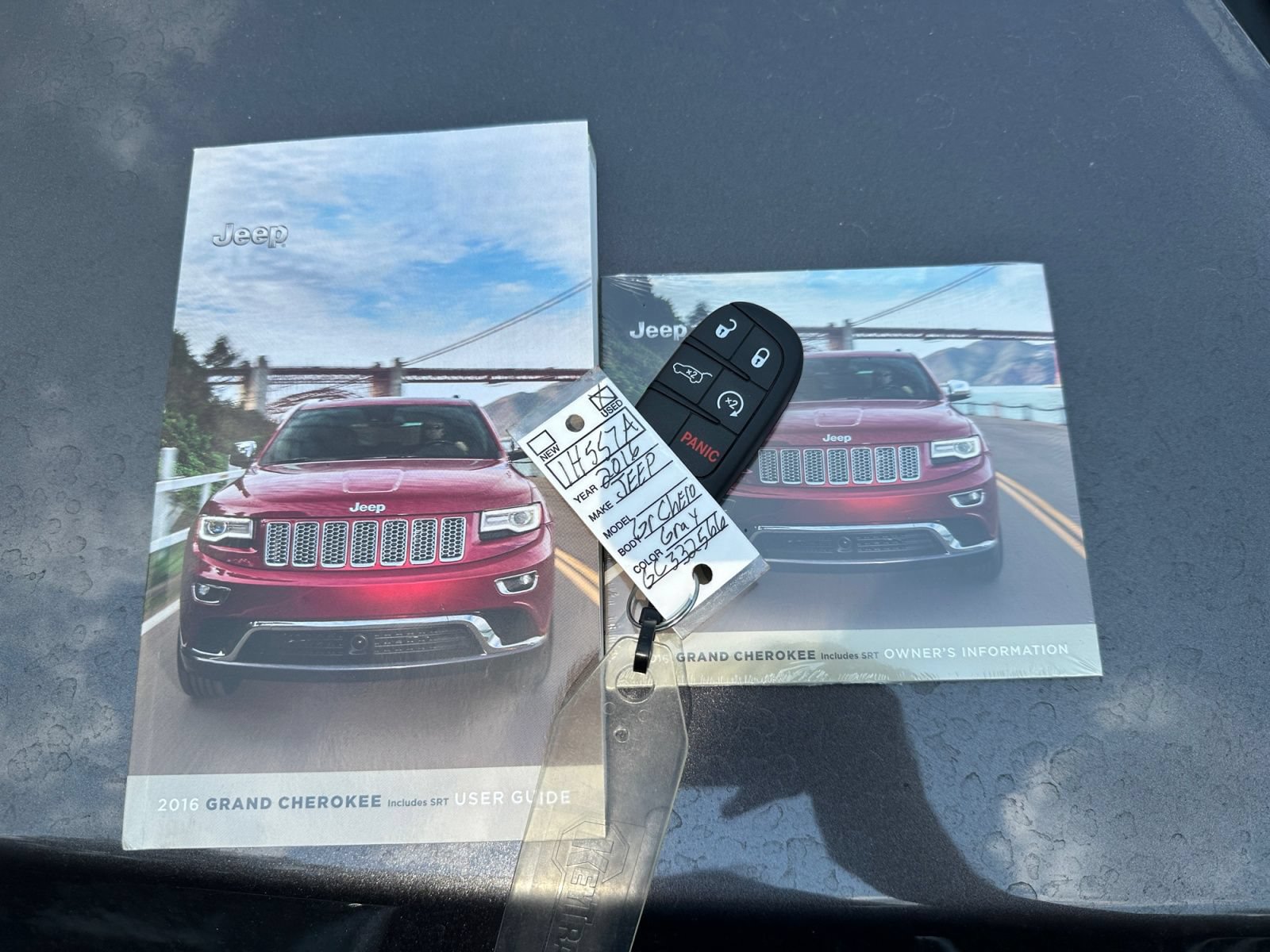 Used 2016 Jeep Grand Cherokee Overland w/ Advanced Technology Group AWD/4WD image 42
