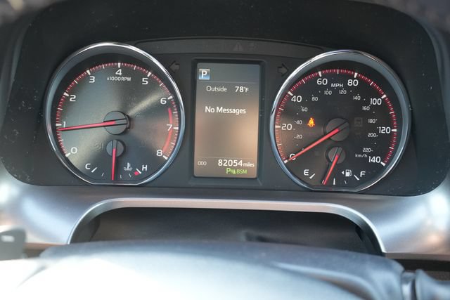 Used 2016 Toyota RAV4 SE w/ Advanced Technology Package AWD/4WD image 29