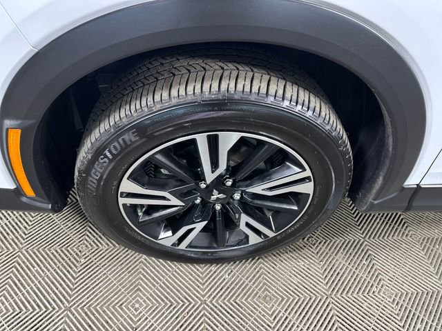 Used 2024 Mitsubishi Eclipse Cross SE image 10