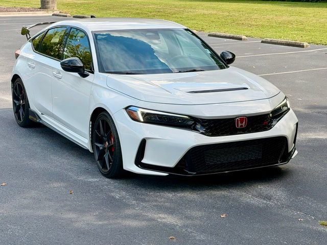 Used 2025 Honda Civic Type R image 11