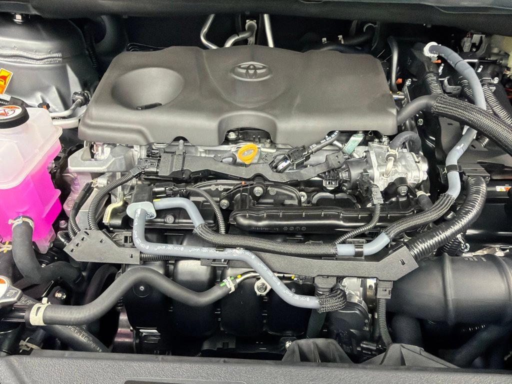 Certified 2026 Toyota Sienna Limited FWD image 41
