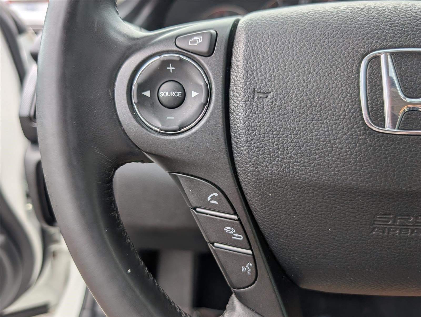 Used 2014 Honda Accord EX-L image 19