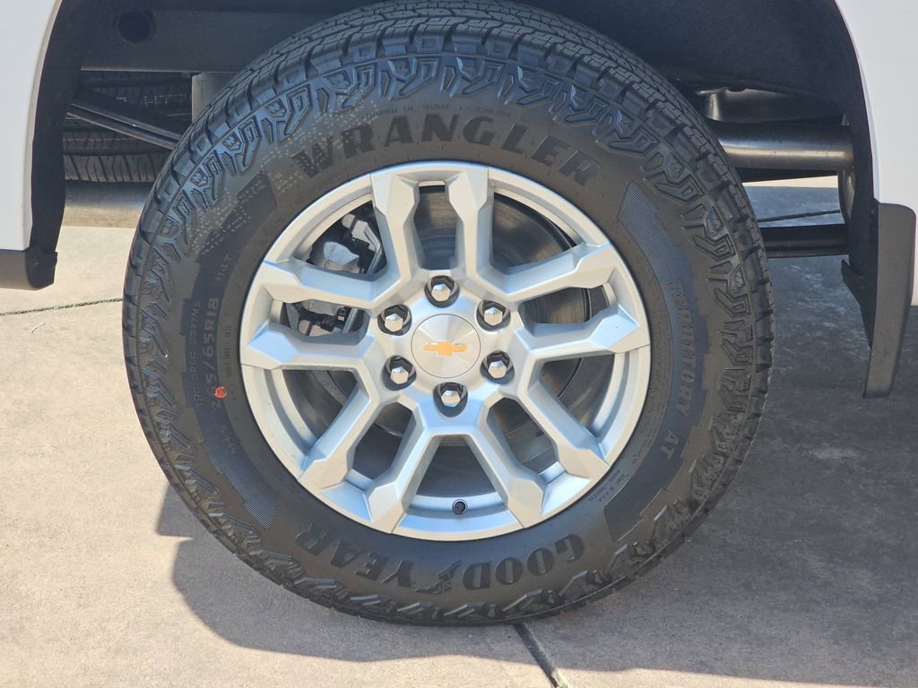 New 2026 Chevrolet Silverado 1500 LT image 38