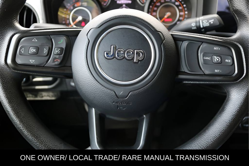 Used 2025 Jeep Wrangler Sport AWD/4WD image 11