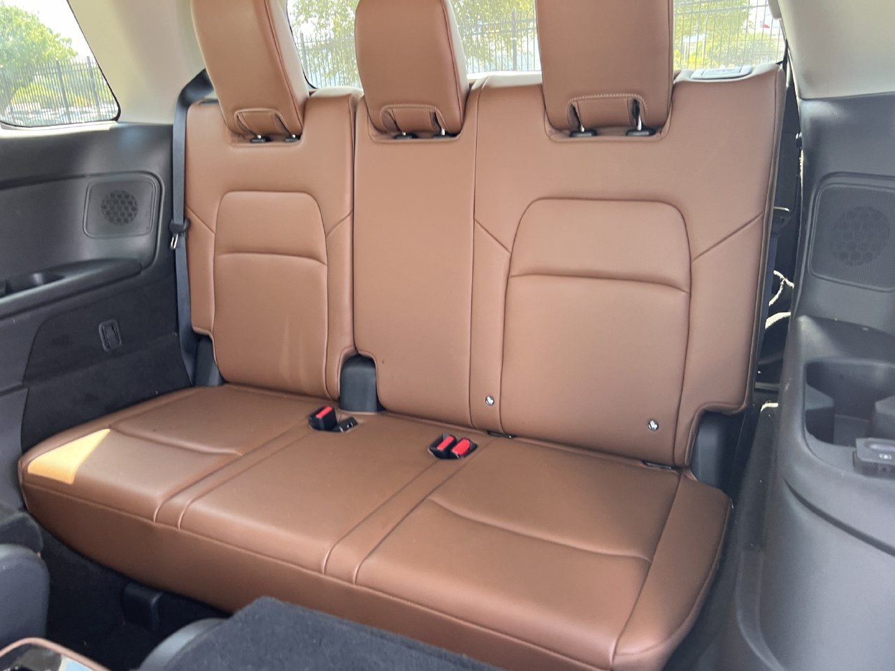 Used 2025 Nissan Pathfinder Platinum AWD/4WD image 12