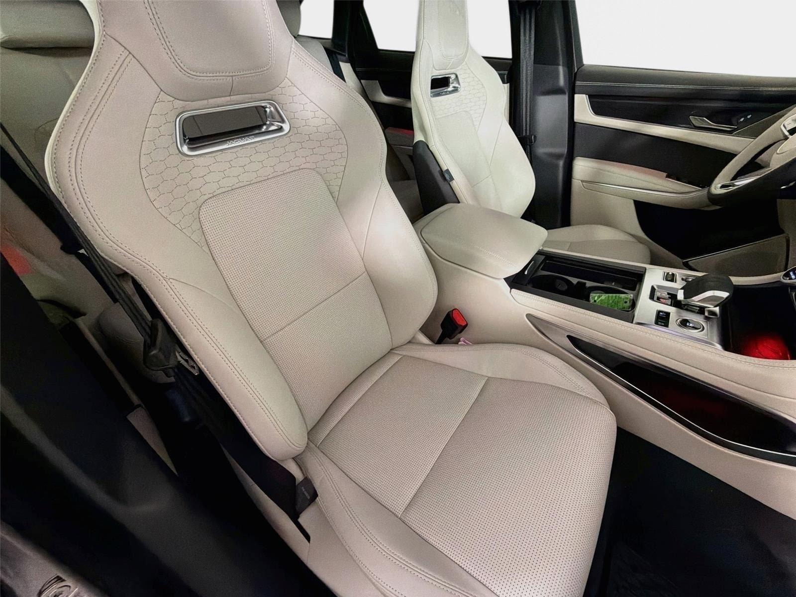 New 2026 Jaguar F-PACE R-Dynamic S AWD/4WD image 29